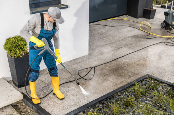 Best Deck Pressure Washing  in Jones Creek, TX